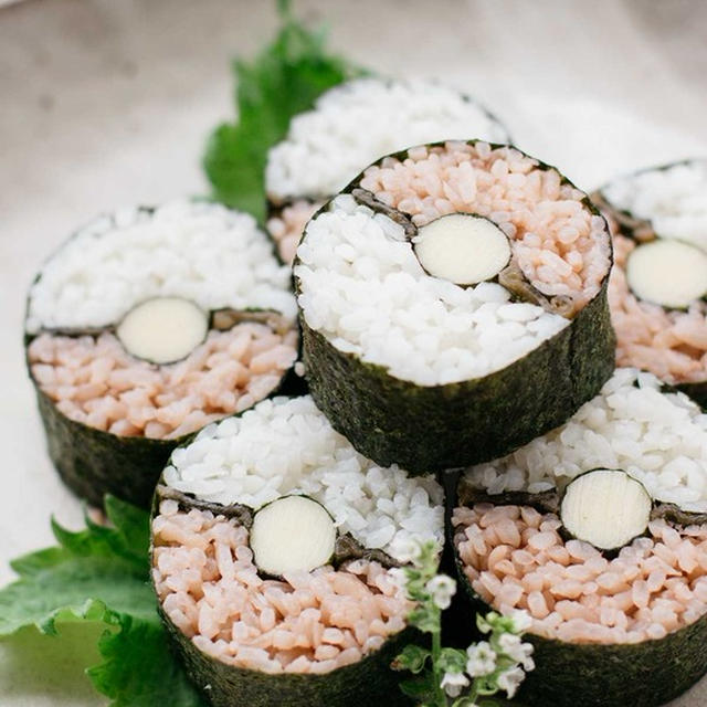 Pokemon Ball Sushi