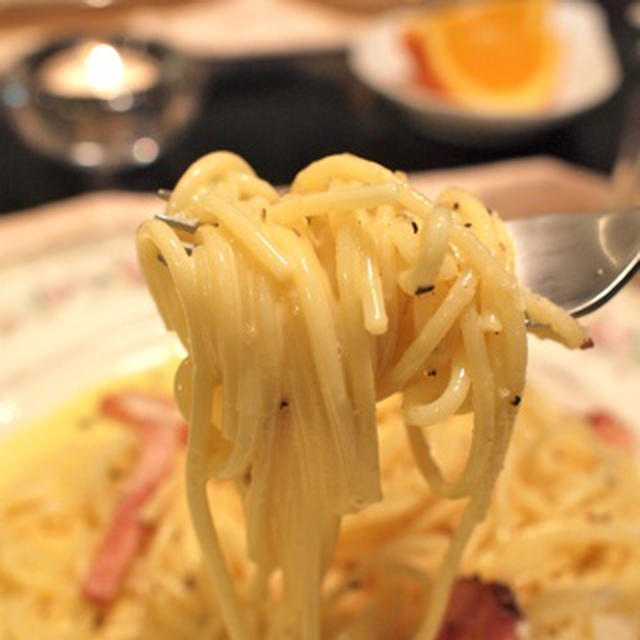 濃厚！烏骨鶏のカルボナーラ