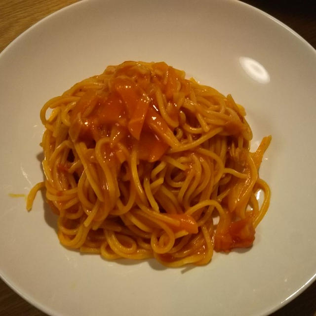 トマトパスタ