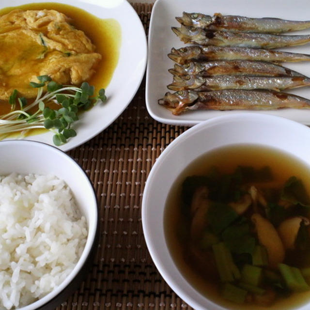 フライパンでししゃも&カレーあんかけ卵