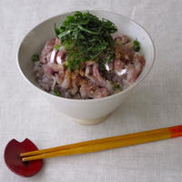 あじ丼の「さわやかぽん酢」がけ