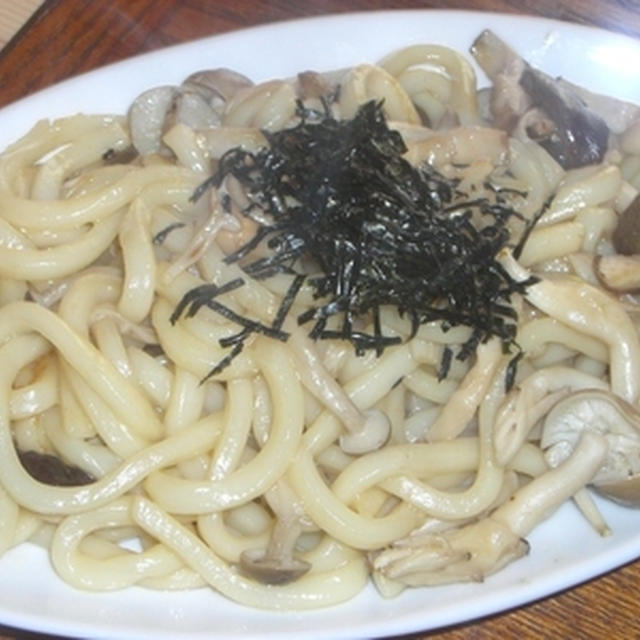 きのこの焼きうどん