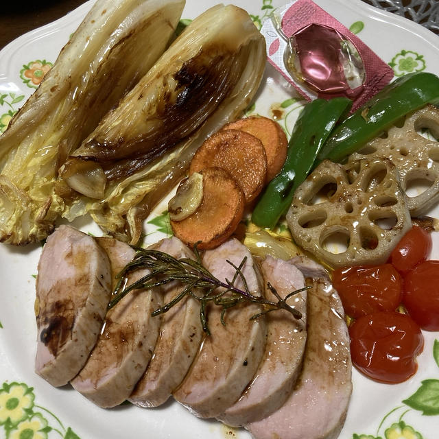 豚ヒレのロースト・焼き野菜添えとラムリン