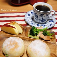 キューリグ ネオトレビエ☆香り高いコーヒーと楽しむレシピ　＜枝豆チーズパン＞