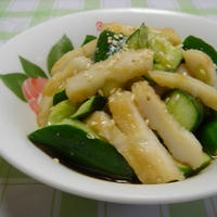 胡瓜と笹かまの中華和え。