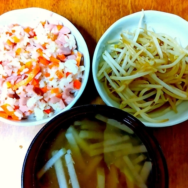 手作り味付け献立料理。