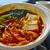 ★キムチ・こてっちゃん鍋（김치곱창찌개）。