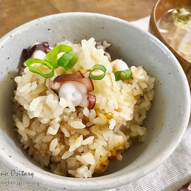 ～ヤマキだし部　あご煮干節で明石のタコ飯～