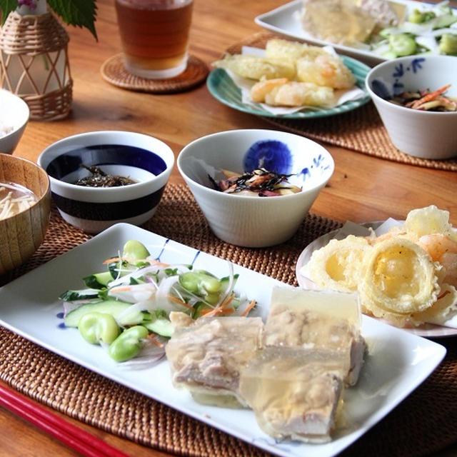 ゆで鶏のゼリー寄せ（茅乃舎）。お弁当。