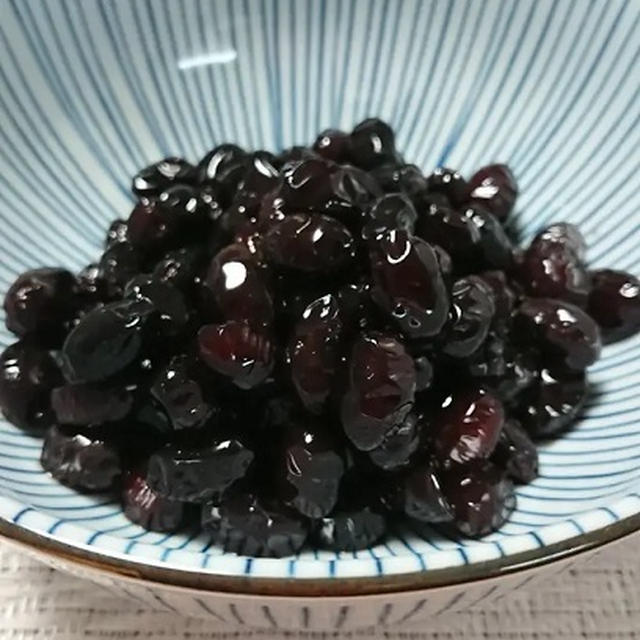 炊飯器で黒豆を柔らかくからの、煮豆