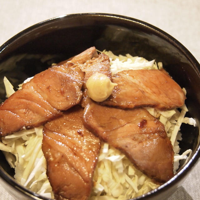 簡単焼き豚リメイク？焼き豚丼