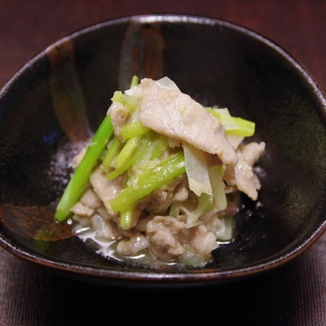  豚ロース肉と長ネギの炒め物 と はまぐりのしゃぶしゃぶ 