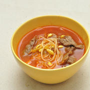 うま辛いキムチと豆もやしのスープ