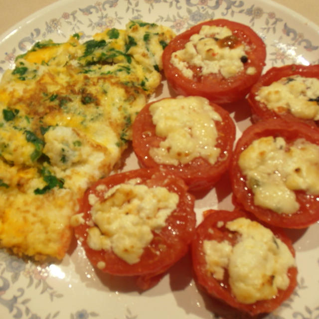 ベークドトマト リコッタチーズのせ By Catherinesさん レシピブログ 料理ブログのレシピ満載