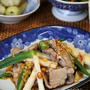 豚肉とネバネバ野菜のピリ辛サラダ。晩ごはん。