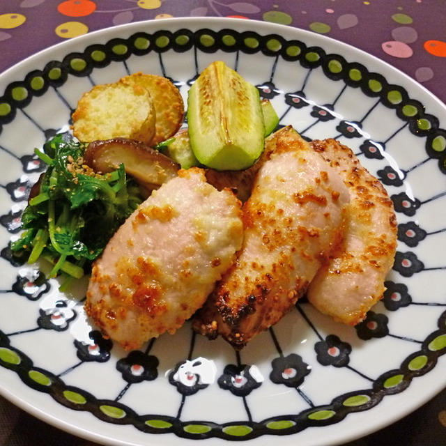 鶏むね肉のパルメザンチーズ焼き