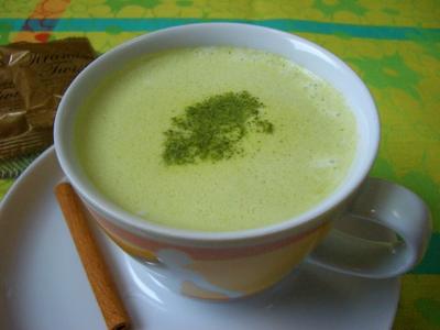 緑茶ラテ