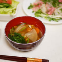 茨城の恵みを味わい尽くせ！　ヒラメのアラと茨城野菜のスープ