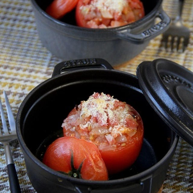トマトのファルシー と さばの塩焼き。（おおいたクッキングアンバサダー）