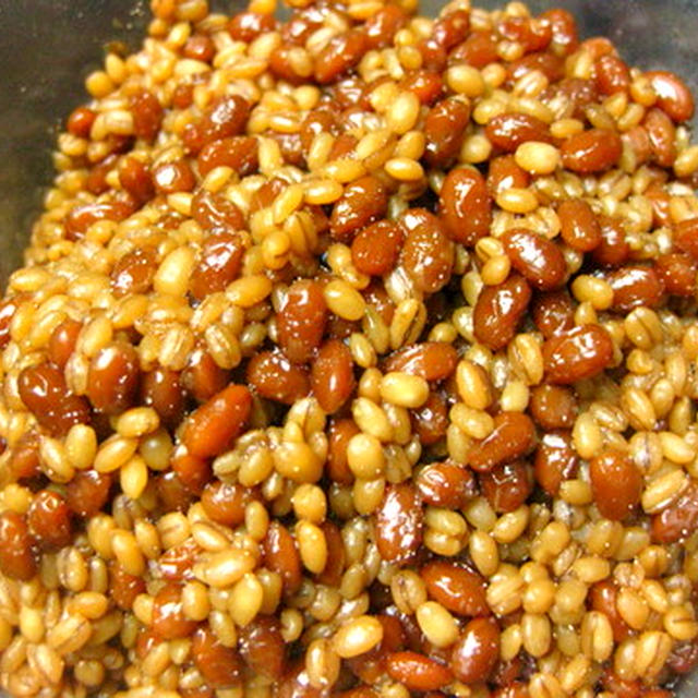 こうじ納豆作りにチャレンジ