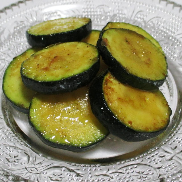 ズッキーニのオイル醤油炒め＜旬の味わい＞