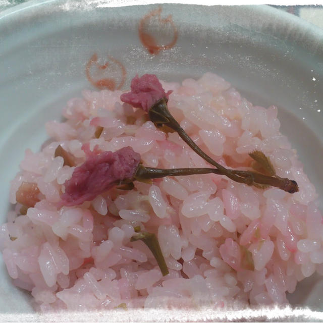 『梅と桜のご飯』『桜と抹茶のシフォンケーキ』ｅｔｃ…