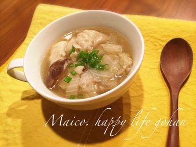 柚子胡椒が決め手！簡単・時短！白菜トロトロ餃子スープ