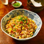煮汁を煮詰めた濃厚タレをご飯にからめてレンチン！して具を混ぜるだけで簡単に作れる★ミツカン味ぽんさっぱり鶏チャーシューと卵のスパイシー親子チャーハン【レシピ 1715】【レシピブログアワード2018】