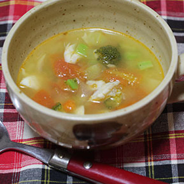 サフランの収穫と魚のアラのスープ