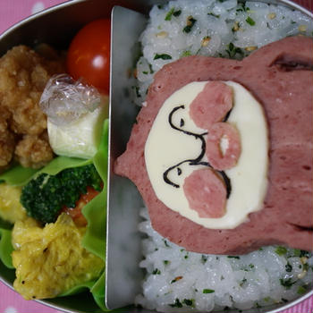 こびとづかんより カクレモモジリ弁当