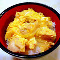 「ふわふわ親子丼 ～心も温まるほっこりランチ～」