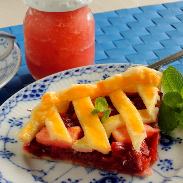 冷凍パイシートを使って、ルバーブのリンゴパイとリンゴジャム☆「俺の割烹」で月一外食～♪