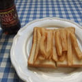 トーストのフライドポテトのせ【Chips on Toast】 by りこりすさん
