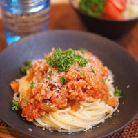 ストレスフリーなミートソースと危険なパン