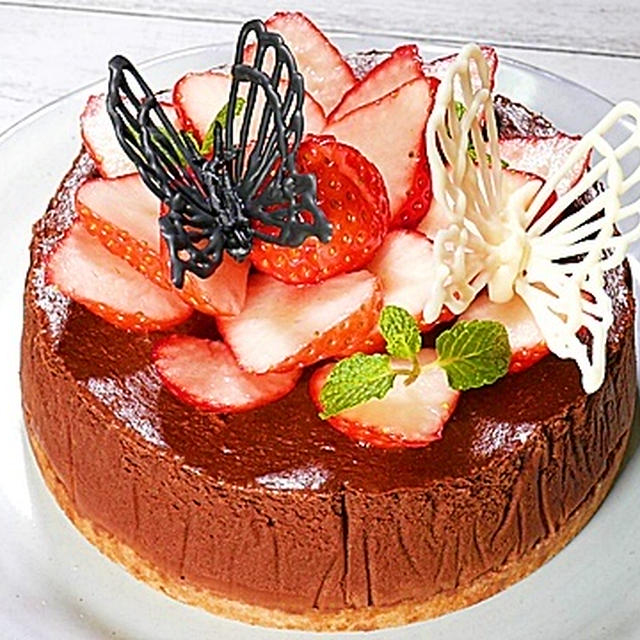初めてのチョコレートチーズケーキ 初心者向けチョコレートチーズケーキと3dチョコレート蝶々 By Hiromaruさん レシピブログ 料理ブログのレシピ満載