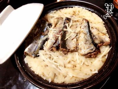 秋の味覚！土鍋で秋刀魚の炊き込みご飯♩