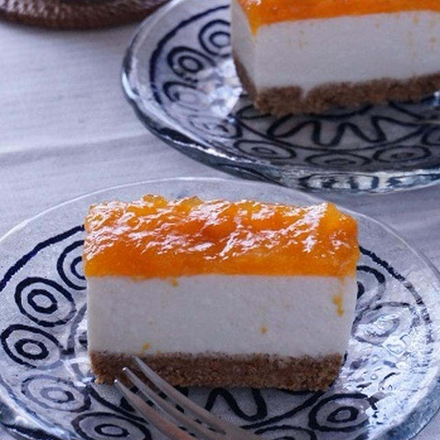 あんずのレアチーズケーキ By Junjunさん レシピブログ 料理ブログのレシピ満載