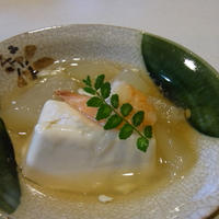 ゆず胡椒が決めての冬瓜とお豆腐の煮物