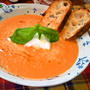 トマト＆2種のチーズのスープ ～ トマトの海にモッツァレッラ・アイランド♬