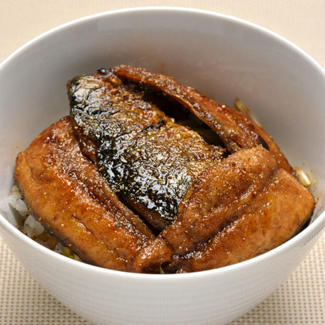 さんま蒲焼き丼 By はらっちさん レシピブログ 料理ブログのレシピ満載
