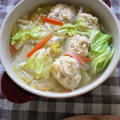 肉団子の冷凍保存も同時にできる(^-^)白菜と肉団子のスープ