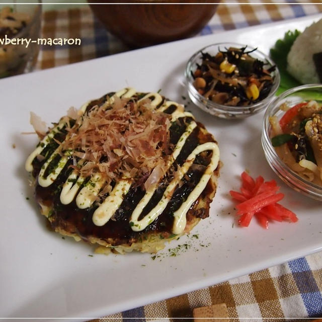 **長芋たっぷり☆粉とうふ（高野豆腐）入りでふんわりヘルシーなお好み焼き**と副菜達♪