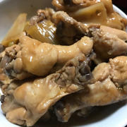 鶏手羽元リンゴ酢煮