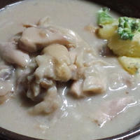 洋食作りホワイトソースで作る　白いチキンカレー