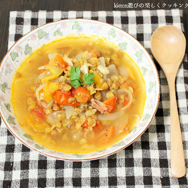 鉄分と食物繊維がたっぷり♪プチトマトとレンズ豆のスープ