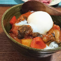 戻し汁で旨味濃厚☆乾しいたけと夏野菜の和風ラタトゥイユごはん