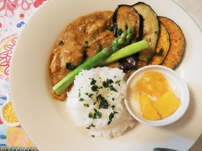 オレンジとヨーグルトの朝カレー