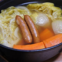 晩ごはん（春キャベツのポトフ）と最近買った絵本
