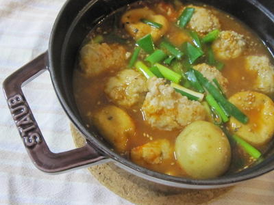 カムジャタン風　鶏団子鍋