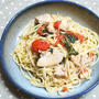 チキンとミニトマト・ほうれん草のパスタ